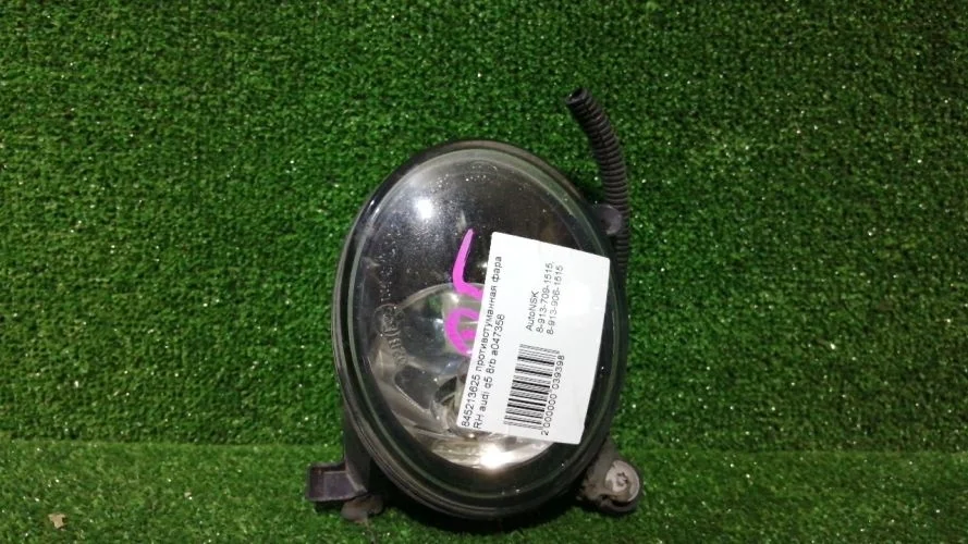 противотуманная фара Audi CAHA,CAEA,CAEB,CCAA,CALB 8RB,8K2,4F2 Audi Q5,A4,A6 CAHA,CAEA,CAEB,CCAA,CALB 8RB,8K2,4F2 271650,A047358,A126948,8T0941700B