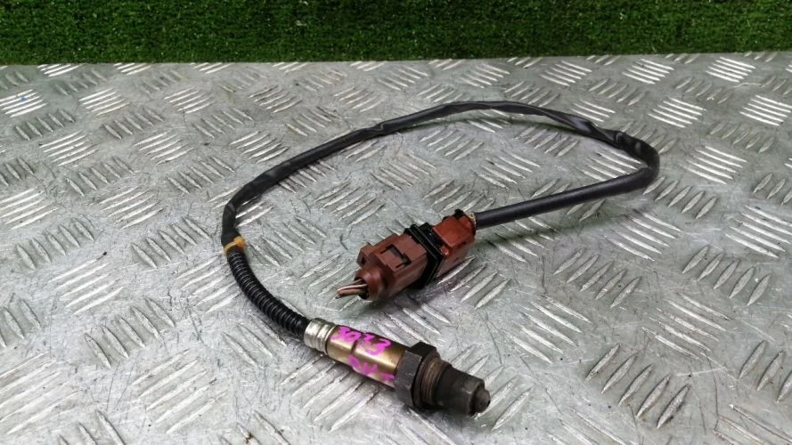 датчик кислородный Audi BVJ 4E2 Audi A8 BVJ 4E2 079906262L