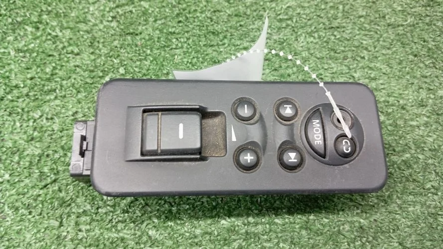 блок управления стеклоподъемниками Land Rover 448PN L320 Land Rover Range Rover Sport 448PN L320 YUD501080PVJ