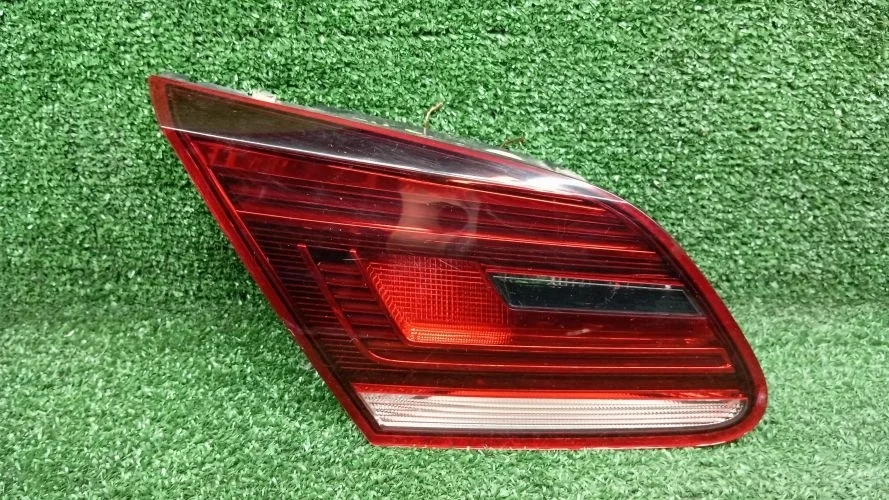 вставка багажника Volkswagen CUWA,CFGC,CBFA,CFGB 358,B6,357 Volkswagen Passat Cc CUWA,CFGC,CBFA,CFGB 358,B6,357 3C8945307,3C8945307P,3C8945307S,811890