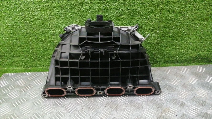 коллектор впускной Bmw N20B20A E84 Bmw X1 N20B20A E84 11617588126
