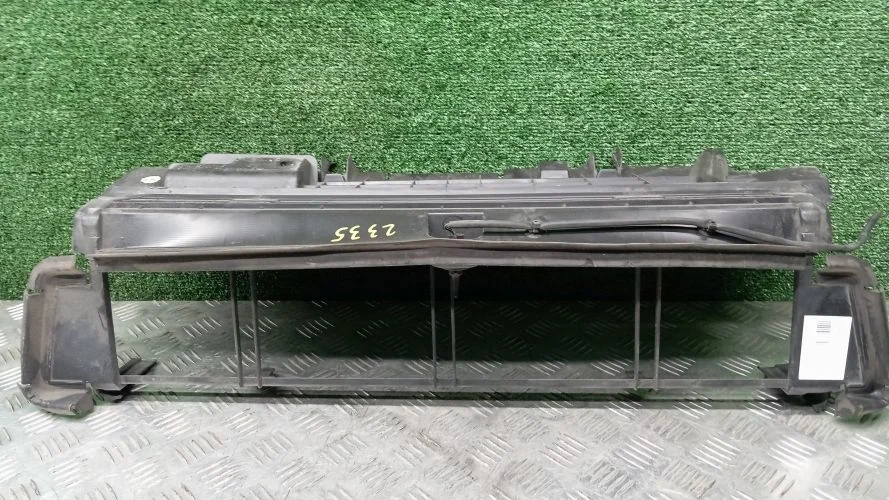 воздуховод Mercedes-Benz 271860 W204 Mercedes-Benz C-Class 271860 W204 A2045050430,A2045053430