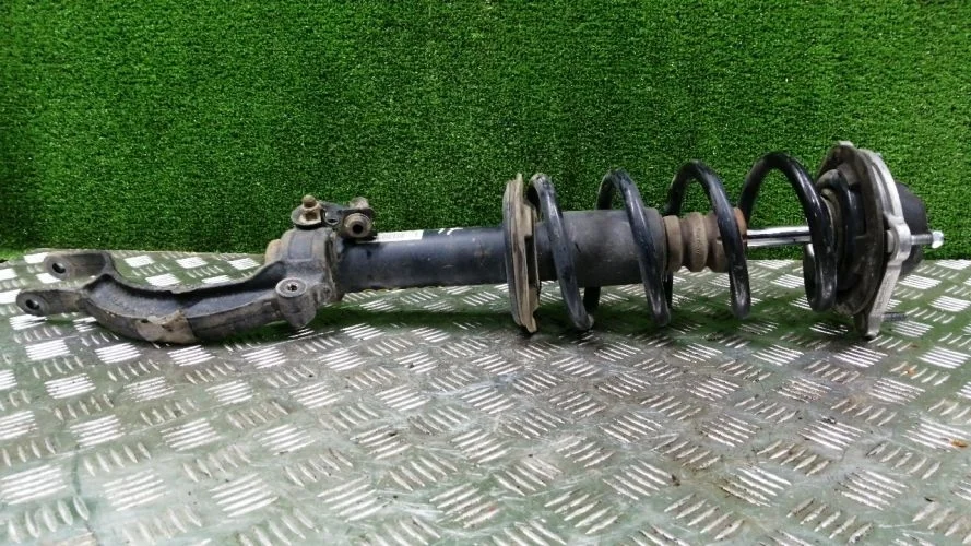 стойка Audi CDUC,CTUA,CNHA,CDUD 4G2,4G5 Audi A6 CDUC,CTUA,CNHA,CDUD 4G2,4G5 4G0413031AF,4G0413031Q,4G0413031N,4G0413031AD