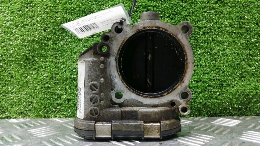 дроссельная заслонка Volvo B5254T3 MS68 Volvo S40 B5254T3 MS68 30711552