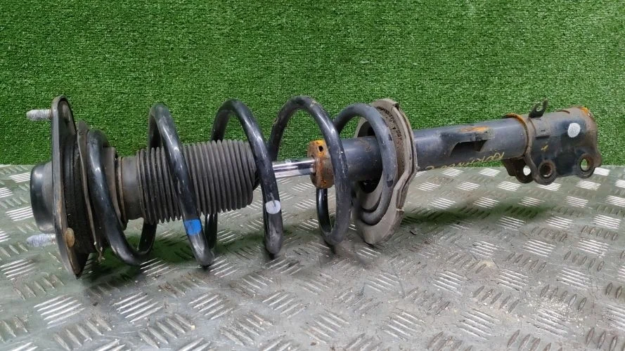 стойка Ssangyong 671950,D20DTF,671950 CK,C200 Ssangyong Actyon,New Actyon,Korando C 671950,D20DTF,671950 CK,C200 4430134003,4431034000,K4431034000,4430134002