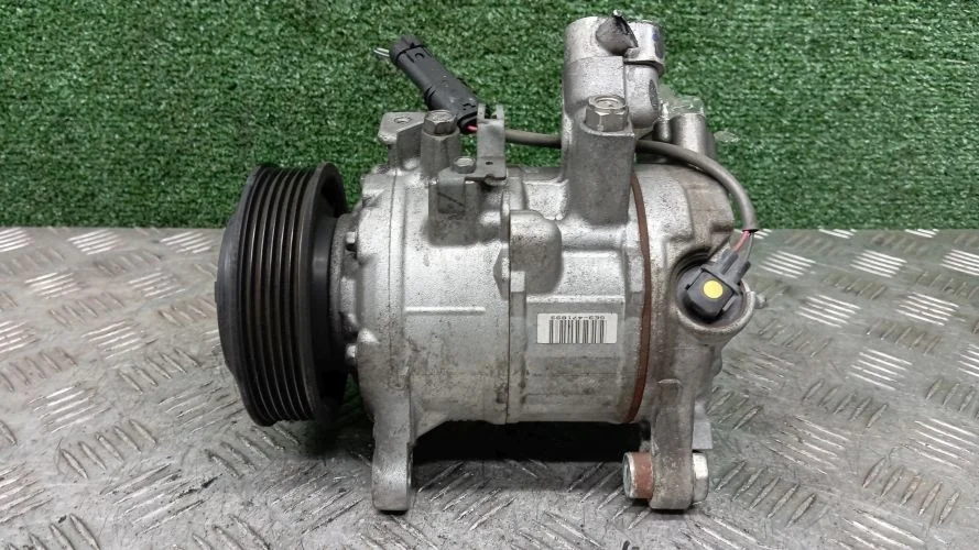 компрессор кондиционера Bmw N47D20C F20,F30 Bmw 1-Series,3-Series N47D20C F20,F30 64529223695
