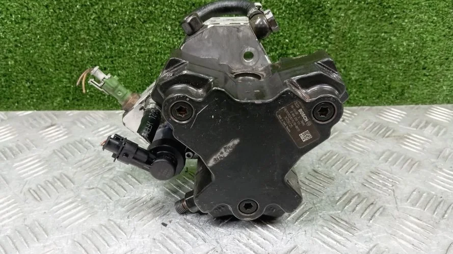 тнвд Volvo D5244T4 CM71 Volvo Xc90,S80,Xc70 D5244T4 CM71 30756125,0445010111