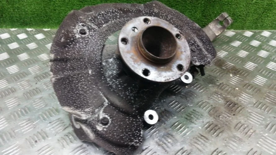 ступица Bmw N52B30AE F01 Bmw 7-series N52B30AE F01 31206850158