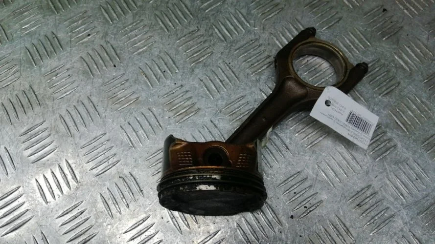 поршень с шатуном Bmw N46B20BD E60 Bmw 5-Series N46B20BD E60 11257562451 ,11247589533