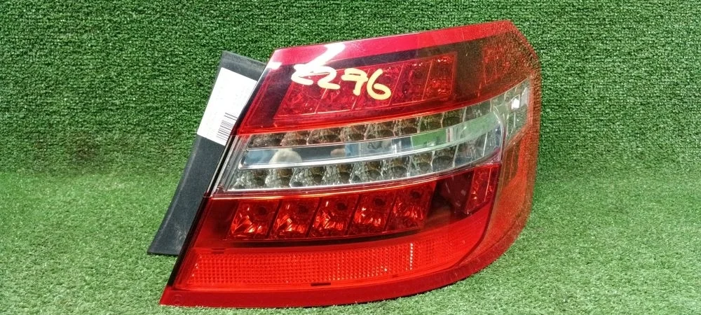 стоп Mercedes-Benz 651924 W212 Mercedes-Benz E-Class 651924 W212 A2129060658