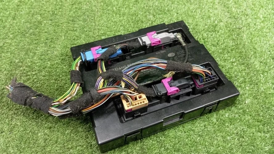 блок комфорта Audi CTUA 4G2 Audi A6 CTUA 4G2 4H0907064CT