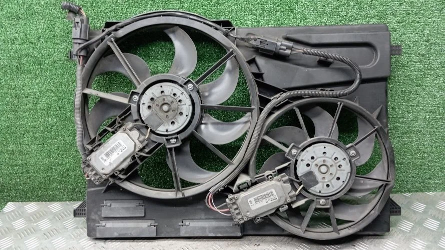 диффузор радиатора Volvo D5244T4 AS60 Volvo S80 D5244T4 AS60 31200375,30792924