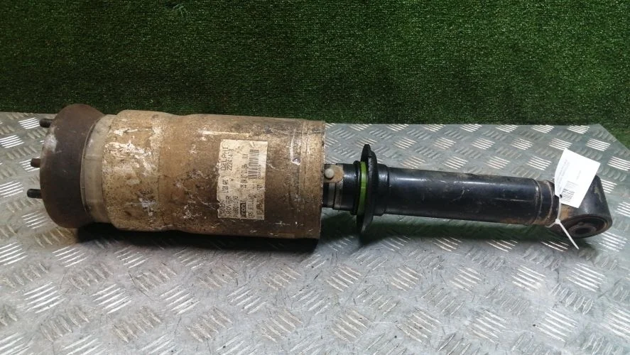стойка Land Rover 448PN L320 Land Rover Range Rover 448PN L320 22241478,RNB501470,5H323C156AD