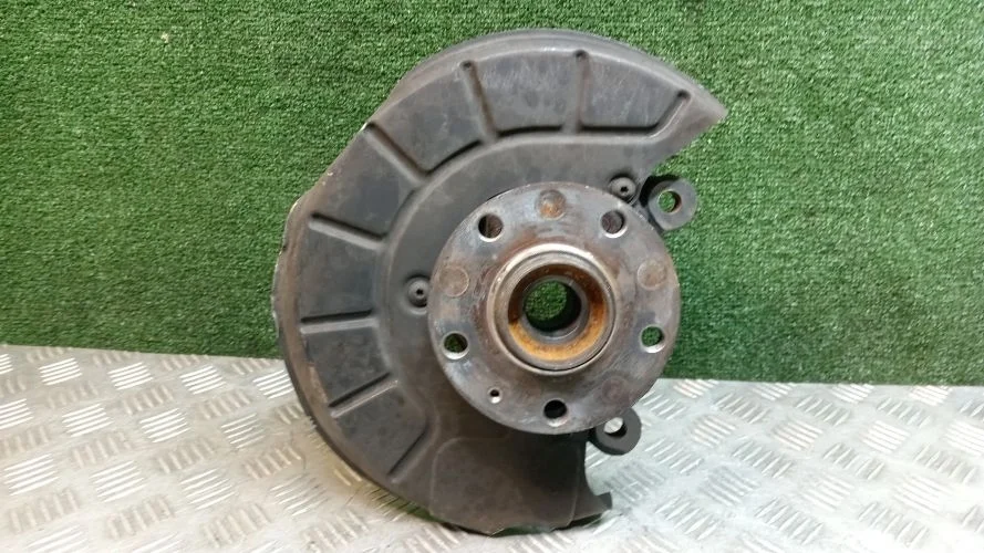 ступица Volkswagen CFF,CFFB A32,B7 Volkswagen Passat CFF,CFFB A32,B7 5C0407256