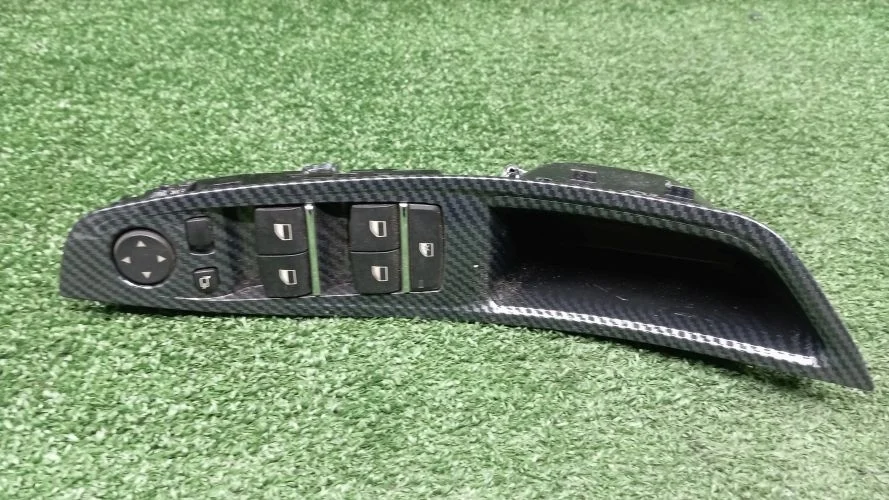 блок управления стеклоподъемниками Bmw N52B30A F10 Bmw 5-Series N52B30A F10 61319241955,9179913