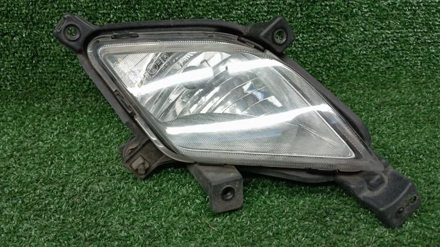 противотуманная фара Ssangyong 671950,D20DTF,671950 CK,C200 Ssangyong Actyon,Korando C,New Actyon 671950,D20DTF,671950 CK,C200 8320234,8320234001
