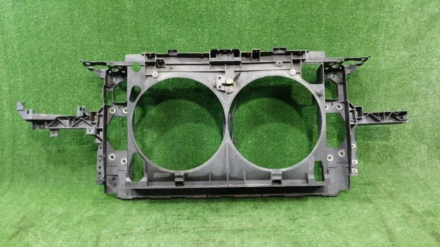 рамка радиатора Infiniti VQ35HR V36 Infiniti G35,G35s VQ35HR V36 62501JK00C,62501JK05A