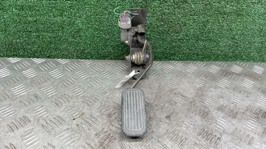 педаль газа Lexus 1MZFE MCV30 Lexus Es300 1MZFE MCV30 7801033010