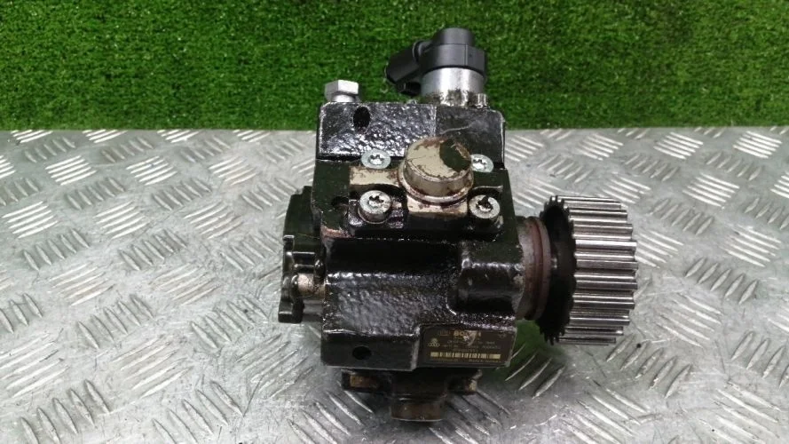 топливный насос высокого давления Audi BUG 4LB Audi Q7 BUG 4LB 059130755S,0445010154