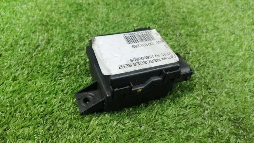 датчик Mercedes-Benz M113E50 C215 Mercedes-Benz Cl-Class M113E50 C215 A2158600505