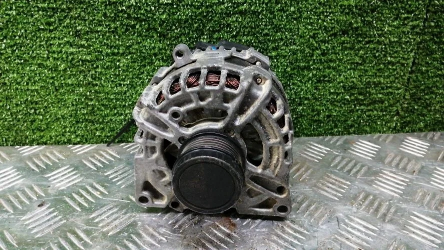 генератор Mercedes-Benz 270910 W176 Mercedes-Benz A-Class 270910 W176 A0009061903