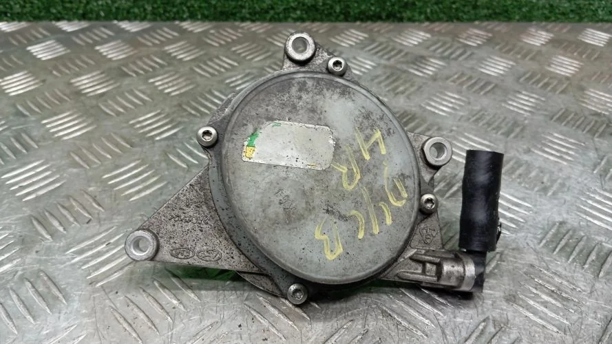вакуумный насос Hyundai D4CB HR Hyundai Porter D4CB HR 288104A800
