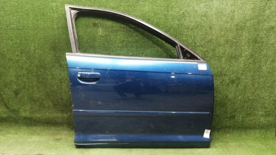 дверь боковая Audi CCSA 8PA Audi A3 CCSA 8PA 8P4831052A