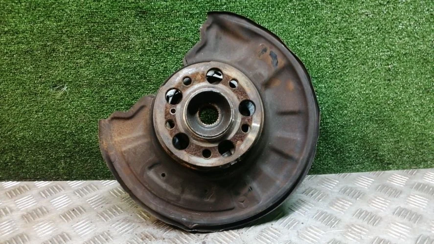 ступица Mercedes-Benz 271860,272988 W204,A207 Mercedes-Benz C-Class,E-Class 271860.272988 W204,A207 A2043503208