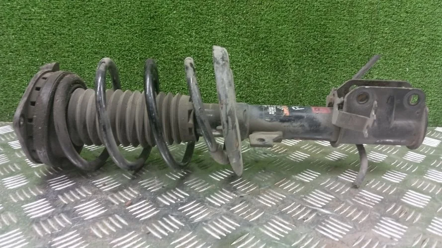 стойка Renault H4M L30R Renault Fluence H4M L30R 543020034R,824903004844,543023532R,543023826R