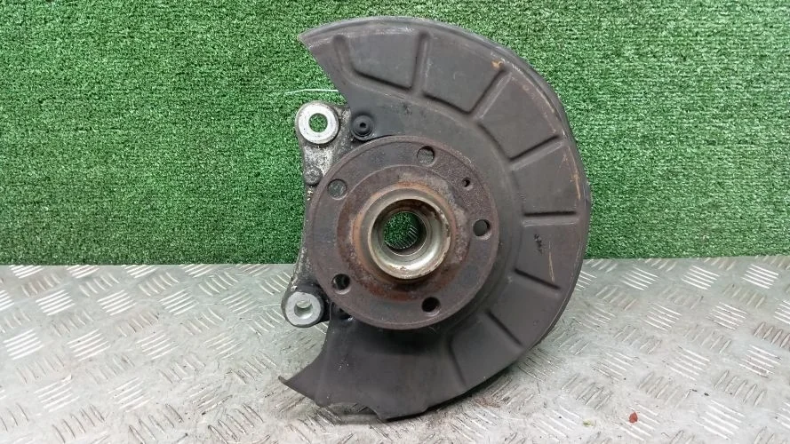 ступица Volkswagen CBAB,BVY,CBFA,CUWA,CCTA 3C2,B6,357,358 Volkswagen Passat,Passat Cc CBAB,BVY,CBFA,CUWA,CCTA 3C2,B6,357,358 3C0407253F