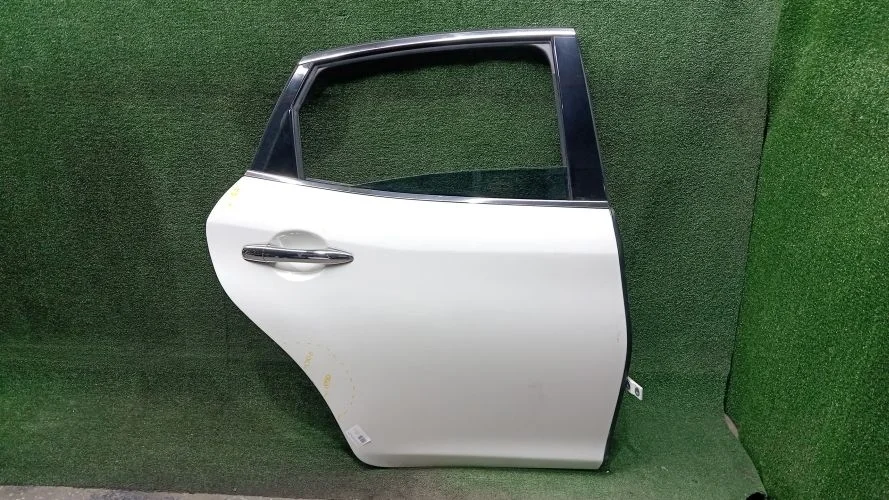 дверь боковая Infiniti VQ37VHR,V9X Y51 Infiniti Q70,M37 VQ37VHR,V9X Y51 H210M1MAMA,H21521MAMA