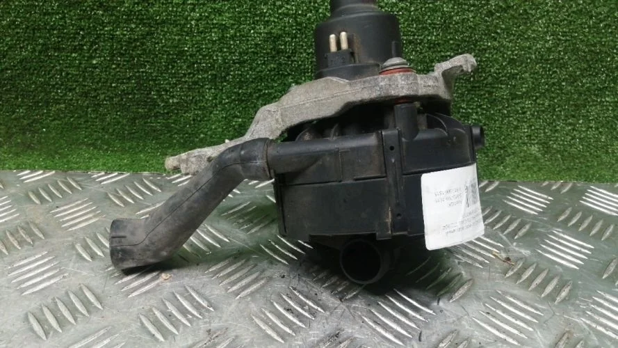 насос воздушный Mercedes-Benz 272964 C219 Mercedes-Benz Cls-Class 272964 C219 A0001405185