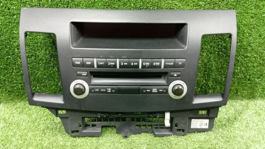 рамка магнитофона Mitsubishi 4B11 CY4A Mitsubishi Galant 4B11 CY4A 8002A378XA