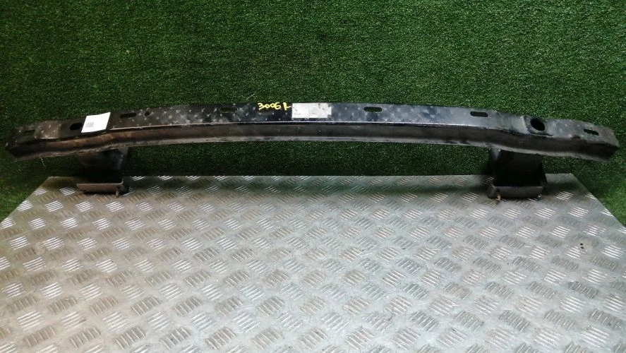 усилитель бампера Bmw N63B44A F02 Bmw 7-Series N63B44A F02 51127183884