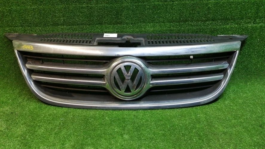 решетка радиатора Volkswagen CBAB,CBAB,CBAB,CFF,CFFB 5N1 Volkswagen tiguan CBAB,CBAB,CBAB,CFF,CFFB 5N1 5N0853651C,5N0853653A,5N0853651A,1K5853600