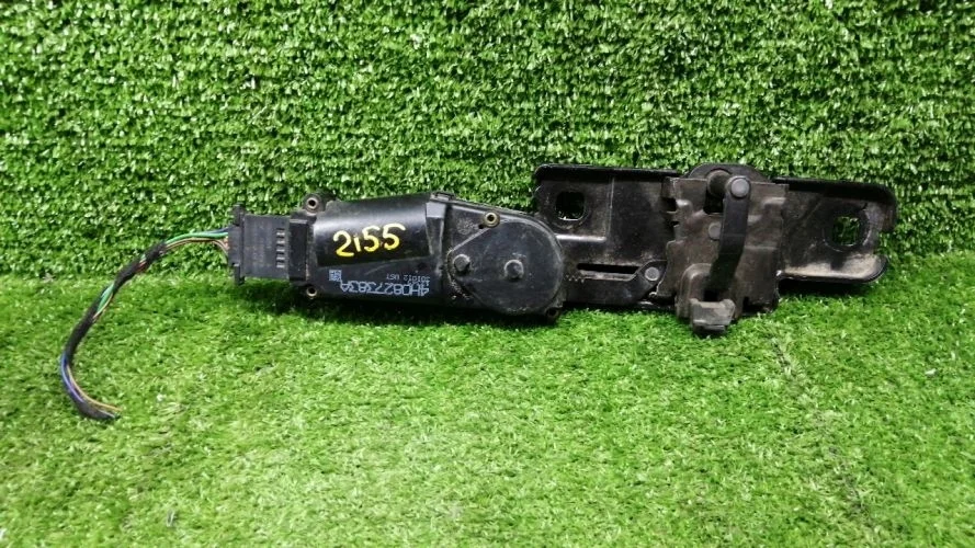 замок багажника Audi CDUD 4H,4G2,4GA Audi A8,A7 CDUD 4H,4G2,4GA 4H0827383A