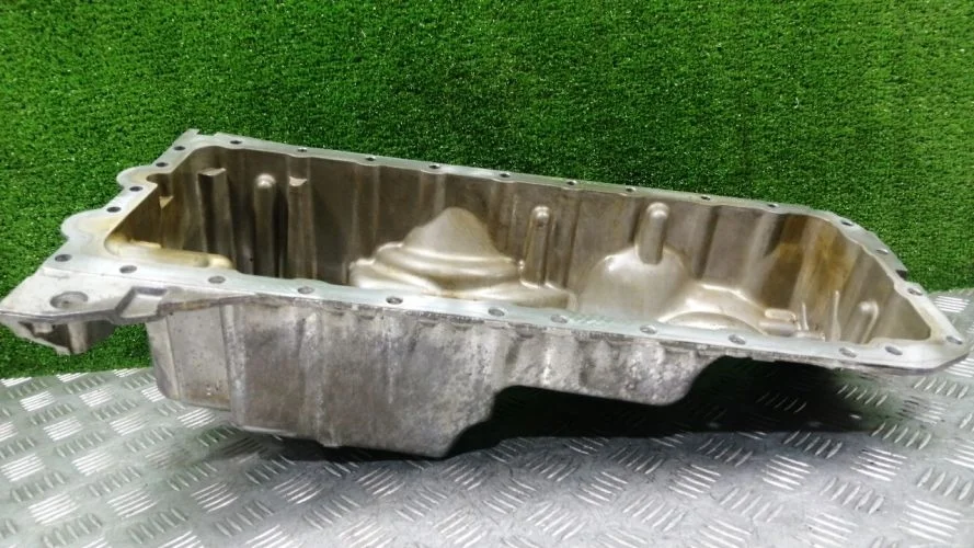 поддон Bmw 528I N52B30AF F10 Bmw 528I 5-Series N52B30AF F10 11137556663