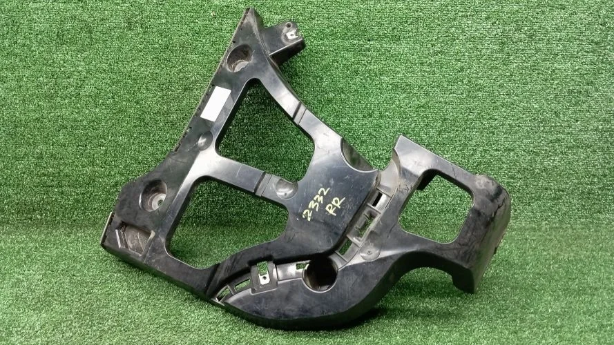 крепление бампера Bmw 306D3,N52B30A E70 Bmw X5 306D3,N52B30A E70 51127158446