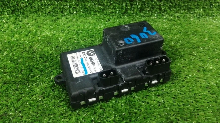 реостат печки Bmw N52B30 E60 Bmw 5-Series N52B30 E60 67636988452