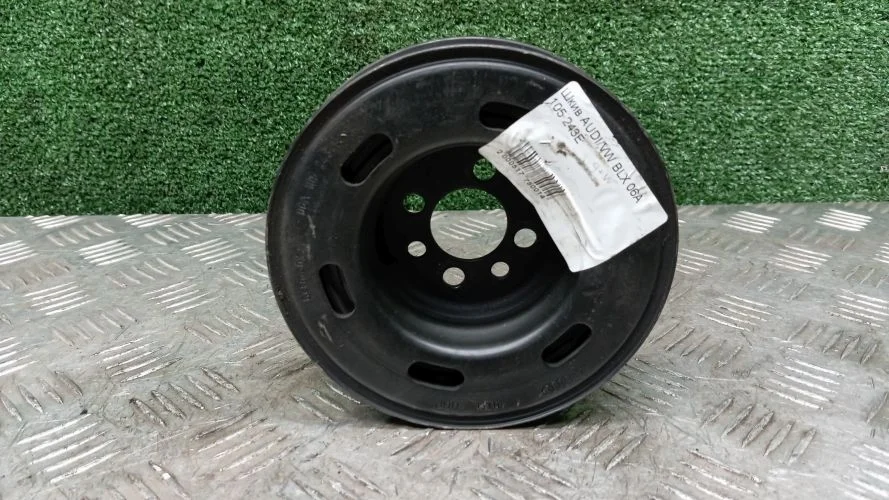 шкив Audi BLX 8PA Audi A3 BLX 8PA 06A105243E
