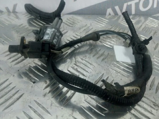 датчик abs Mazda  BL5FP,BLEFP Mazda Axela,3  BL5FP,BLEFP BP4K43711B