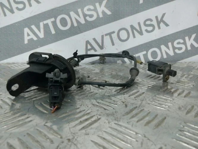 датчик abs Mazda  BL5FP,BLEFP Mazda Axela,3  BL5FP,BLEFP BP4K43711B