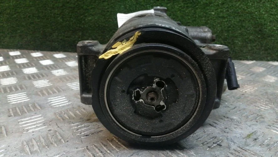 компрессор кондиционера Mercedes 137970 W220 Mercedes S-Class 137970 W220 A0012305611