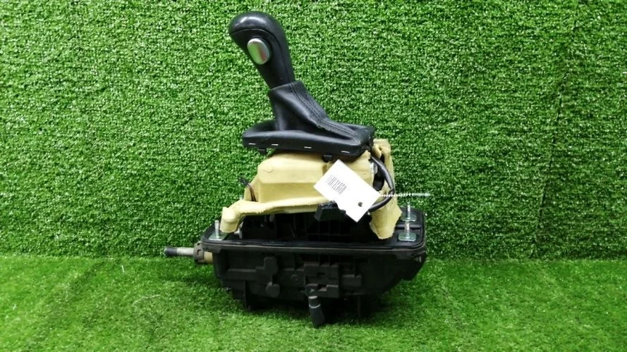 селектор акпп Audi CAHA 8RB Audi Q5 CAHA 8RB 8K1713041F