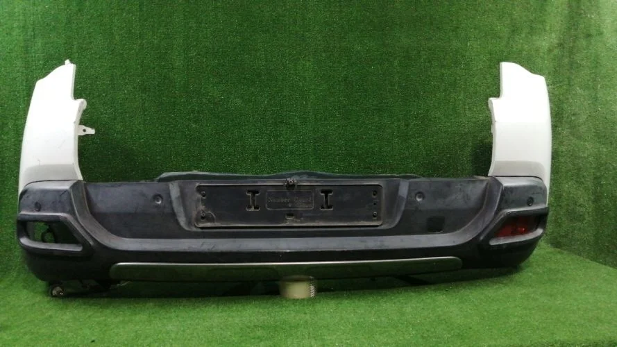 бампер Peugeot EP6 T84 Peugeot 3008 EP6 T84 9684964277