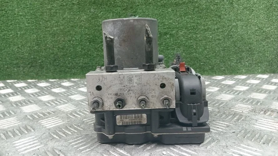 блок abs Audi AUK 4F2 Audi A6 AUK 4F2 4F0910517