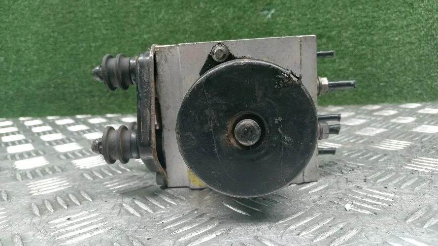 блок abs Volkswagen CBAB,BPY 3С2,3C2 Volkswagen Passat CBAB,BPY 3С2,3C2 3C0614109D,3C0614109K