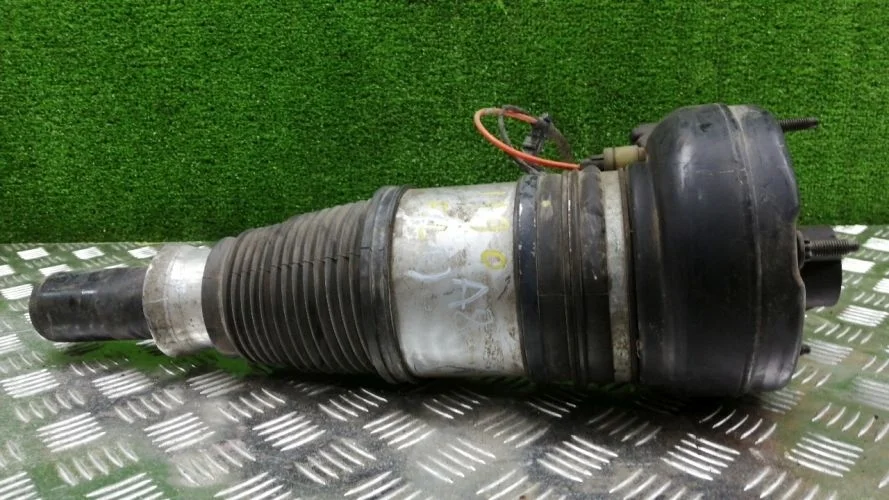 стойка Audi CTBA 4H2 Audi A8 CTBA 4H2 4H0616039AP,4H0616039AK