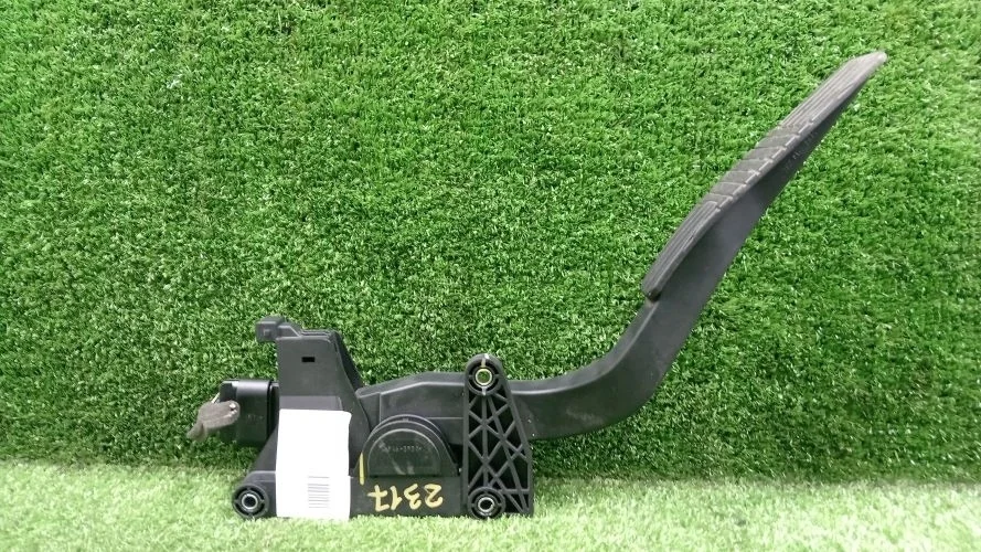 педаль газа Opel,Chevrolet Z20S1,Z22D1 L07,C140 Opel,Chevrolet Antara,Captiva Z20S1,Z22D1 L07,C140 20905699
