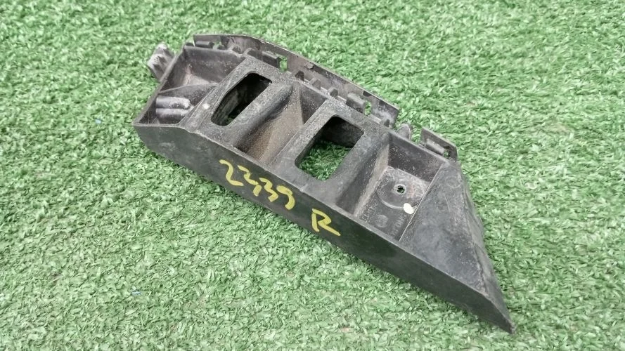 крепление бампера Volkswagen CFF 5N1 Volkswagen Tiguan CFF 5N1 5N0807184,5N0807184B